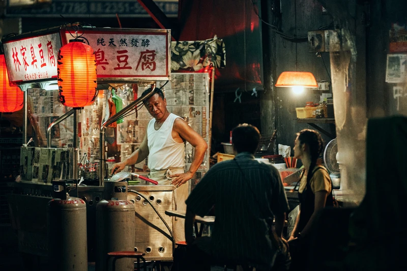 《都市懼集》游安順做臭豆腐給客人吃 《都市懼集》游安順做臭豆腐給客人吃