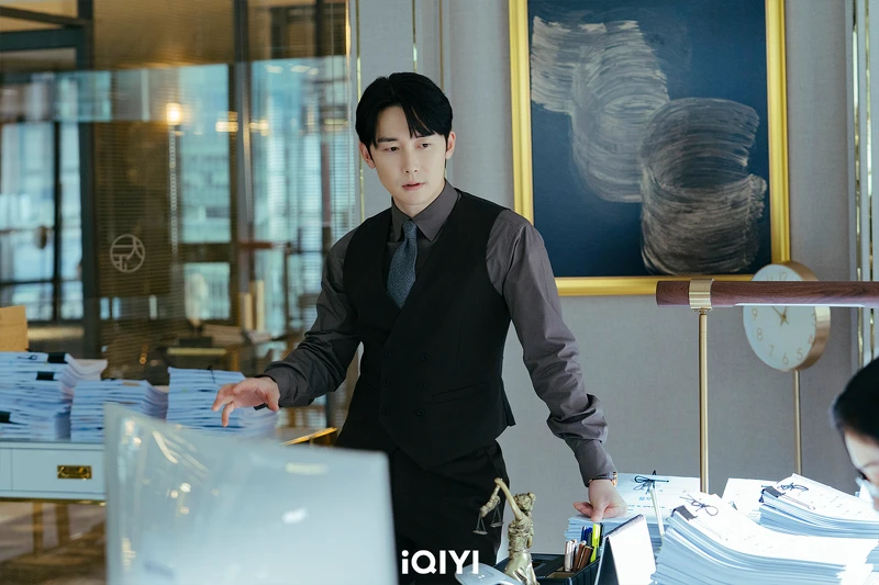 《好搭檔》金准韓飾演鄭宇鎮,律所中離婚二組組長 《好搭檔》金准韓飾演鄭宇鎮,律所中離婚二組組長