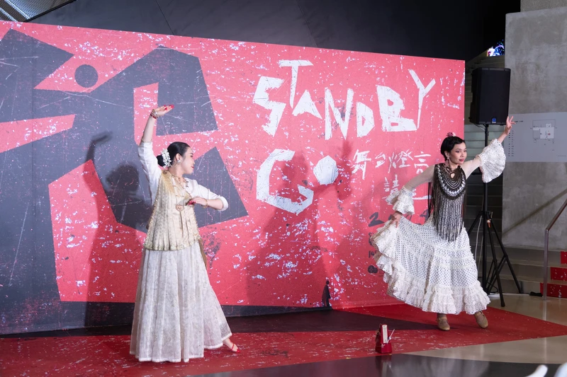 李律 X 邱琬筑帶來跨文化的舞蹈 李律 X 邱琬筑帶來跨文化的舞蹈