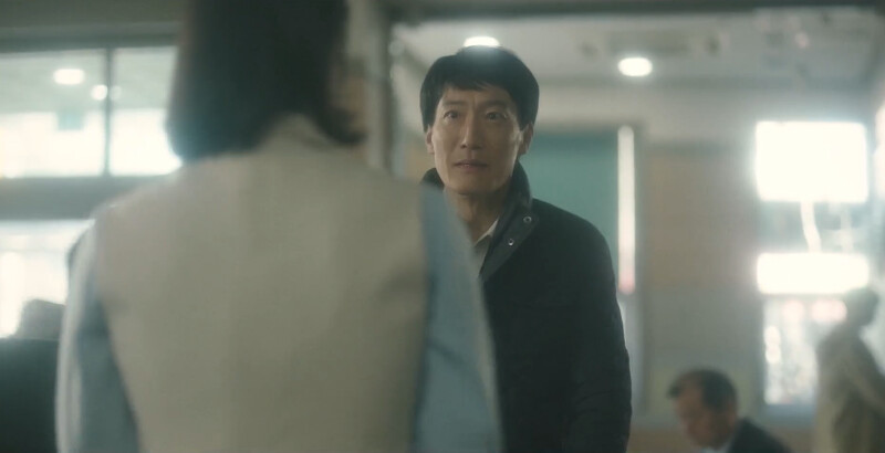 白院長和林順是熟識，拿存摺找林順幫忙注意帳戶提領，希望能掌握失蹤妻子動向