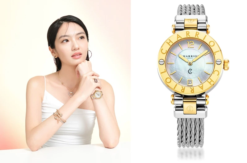 ST-TROPEZ Navigator Cruise 36腕錶,NT64,300、Love Twist耳環,NT10,900、Passion項鍊NT7,900、Celtic Knot戒指,NT7,100、Celtic Chainette玫瑰金手環,NT10,400、Forever Lock手環,NT9,100。 ST-TROPEZ Navigator Cruise 36腕錶,NT64,300、Love Twist耳環,NT10,900、Passion項鍊NT7,900、Celtic Knot戒指,NT7,100、Celtic Chainette玫瑰金手環,NT10,400、Forever Lock手環,NT9,100。