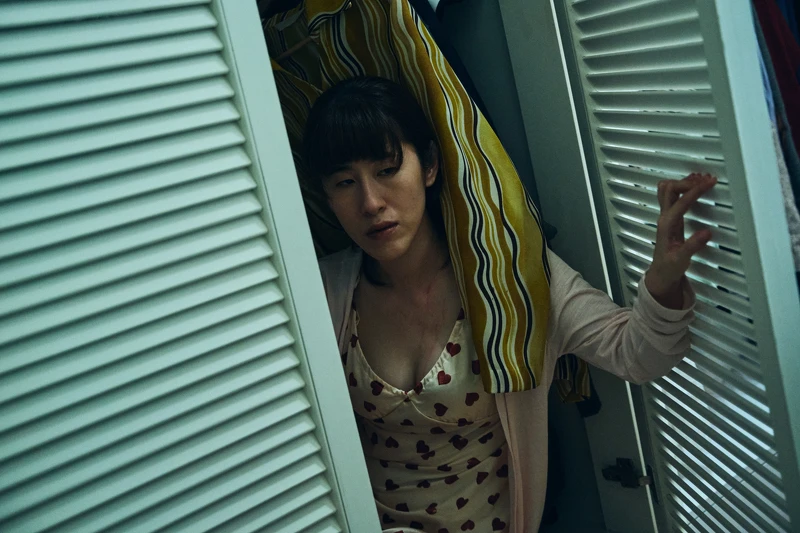 《都市懼集》百百飾演入侵者 《都市懼集》百百飾演入侵者