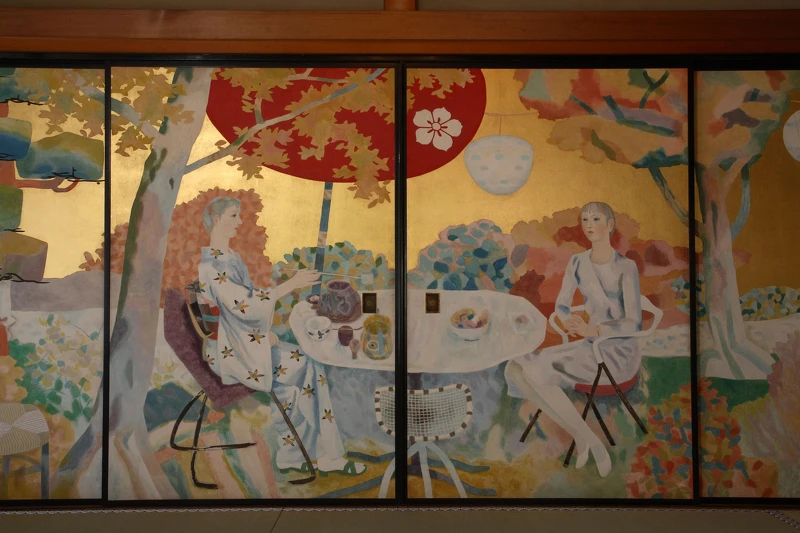 智積院-堂本印象障壁畫「婦女喫茶圖」 智積院-堂本印象障壁畫「婦女喫茶圖」