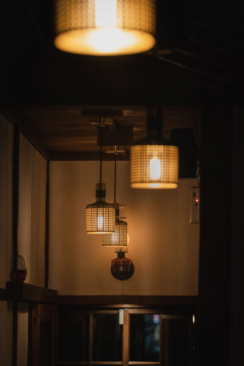 「伏流物件」展現獨特的姿態。