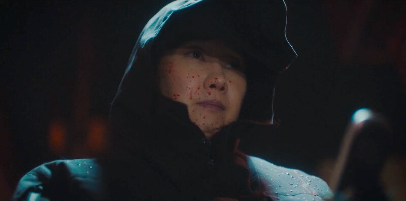 孔恩心殺小阿姨林順時，並沒有貼小鬍子裝男人