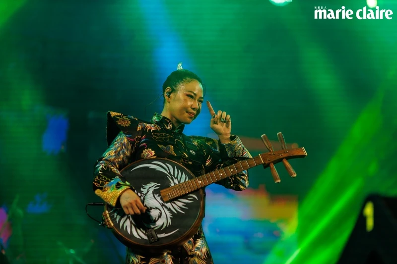 來自臺灣的妮妮NINI以重金屬音樂制霸全場