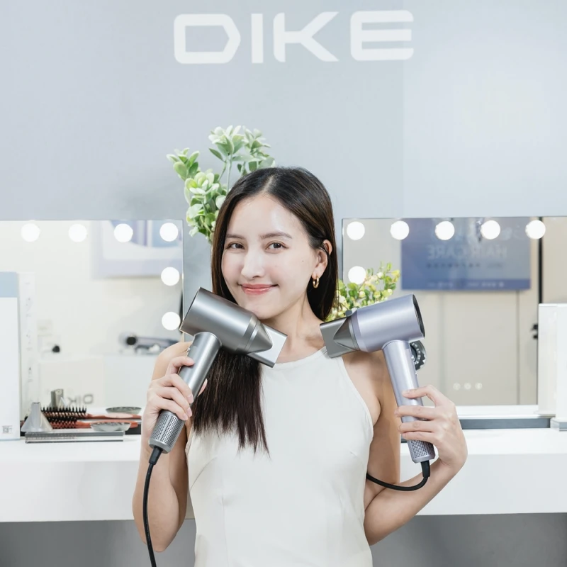 DIKE等離子護髮吹風機。 DIKE等離子護髮吹風機。