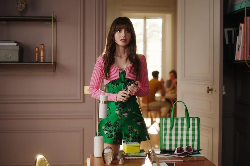 Photo／IG@emilyinparis