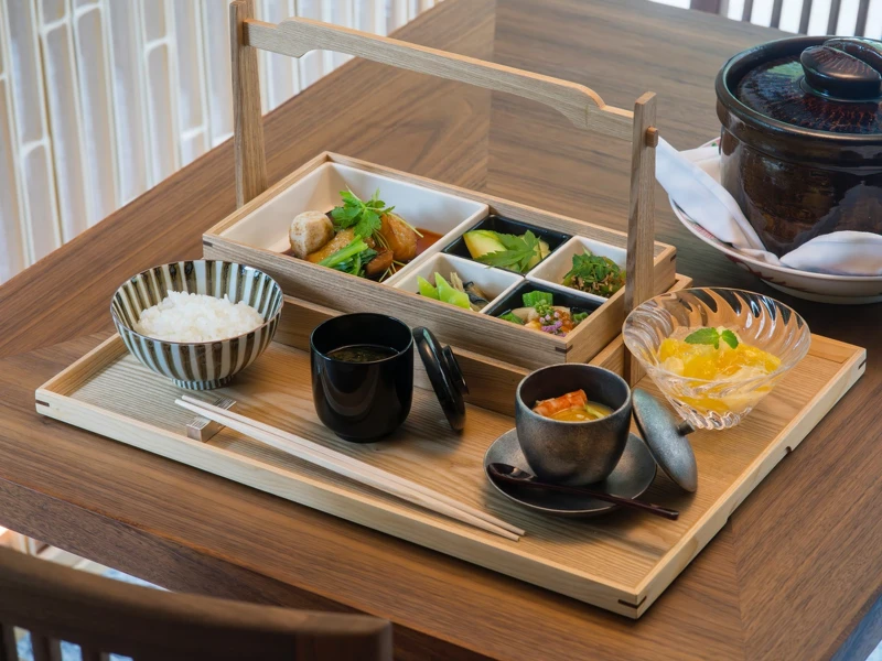 大量使用在地食材、調味品製作餐點。 大量使用在地食材、調味品製作餐點。