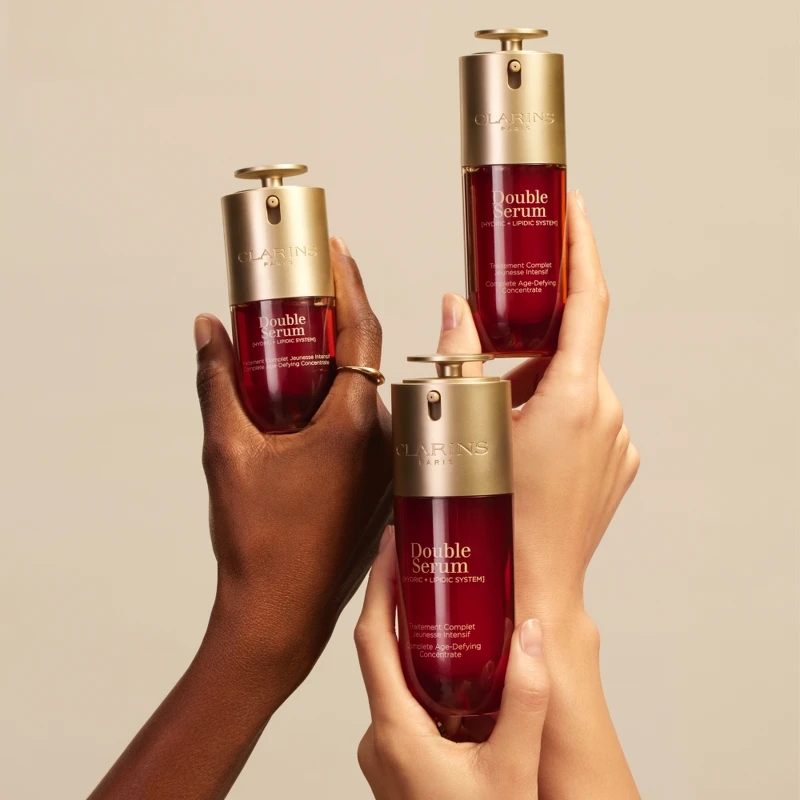 克蘭詩黃金雙萃精華30ml,NT3,050、50ml,NT4,500、75ml,NT5,800 克蘭詩黃金雙萃精華30ml,NT3,050、50ml,NT4,500、75ml,NT5,800