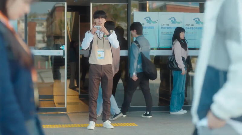 採訪崔承效的姜專浩(中)高中就知道崔的豐功偉業 採訪崔承效的姜專浩(中)高中就知道崔的豐功偉業