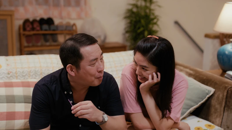 《讓我看見你是誰》屈中恆、雷嘉汭共組父女檔