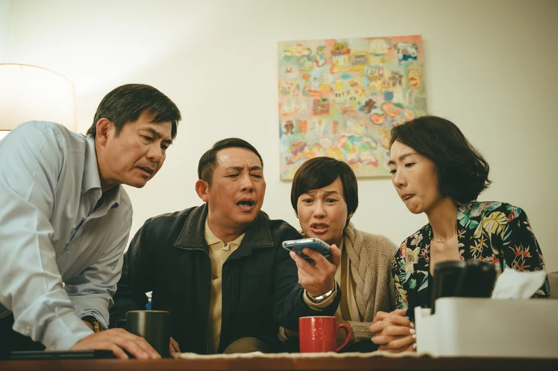 《讓我看見你是誰》陸明君(右起)、阮氏翠恆、屈中恆、洪都拉斯