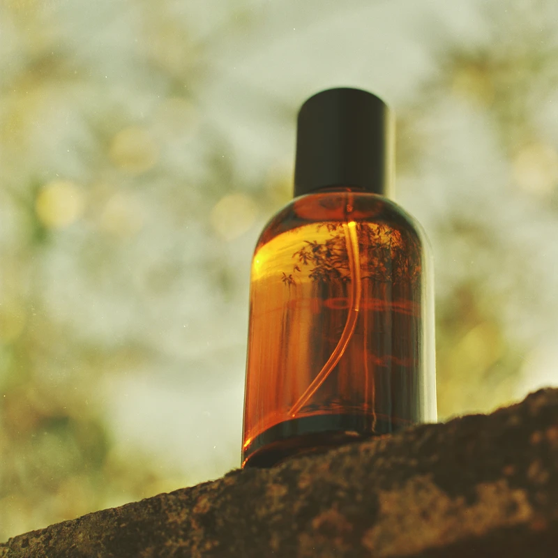 Aesop蔚香水情境圖。