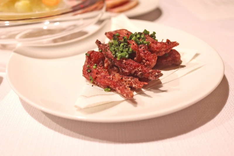 「紅麴鴨呱呱」。 「紅麴鴨呱呱」。