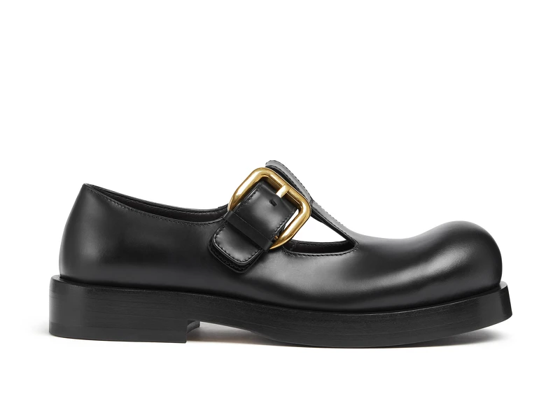 Bottega Veneta HELIUM 瑪麗珍鞋 NT43,500 Bottega Veneta HELIUM 瑪麗珍鞋 NT43,500