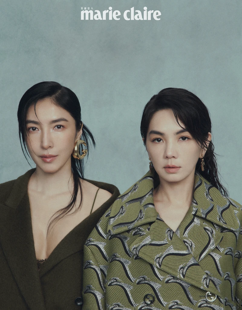 (楊謹華)深綠雙排釦短大衣、蕾絲連身長褲,both by Gucci。(Ella 陳嘉樺)緹花雙排釦短大衣,Gucci。 (楊謹華)深綠雙排釦短大衣、蕾絲連身長褲,both by Gucci。(Ella 陳嘉樺)緹花雙排釦短大衣,Gucci。