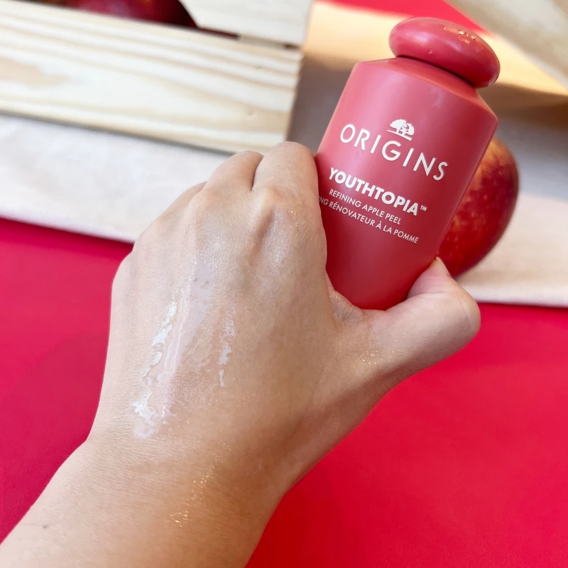 品木宣言蘋果奇肌煥膚精露質地。100ml，NT1,600