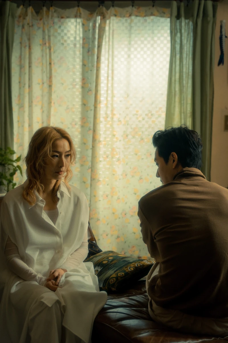 鄭秀文和劉冠廷(右)在《愛情城事》中，飾演一對夫妻，對彼此藏有不可告人的秘密