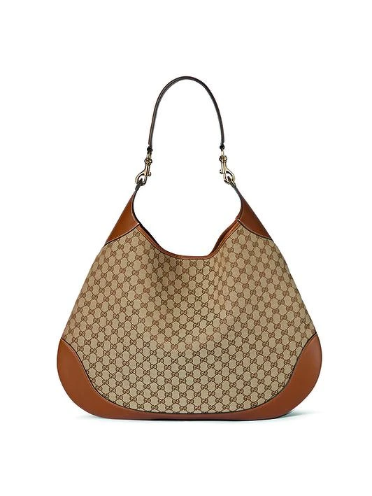 Gucci 2024秋冬亮點之一,肯定是全新包款 B Bag 的推出,名稱中的「B」,指的就是「Body(身體)」,象徵 Gucci B 包款的設計結構巧妙與人體曲線融為一體。