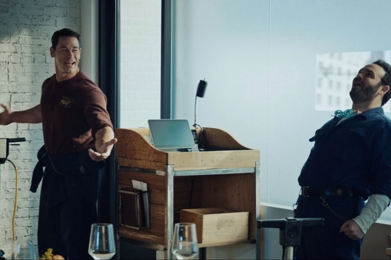 約翰希南(John Cena)也出現在第五集〈孩子〉(Children)中。 約翰希南(John Cena)也出現在第五集〈孩子〉(Children)中。