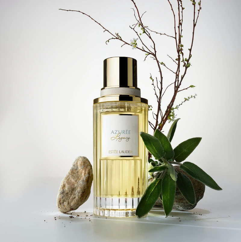 雅詩蘭黛奢逸私藏香氛系列Azurée蔚藍100ml,NT11,500 雅詩蘭黛奢逸私藏香氛系列Azurée蔚藍100ml,NT11,500