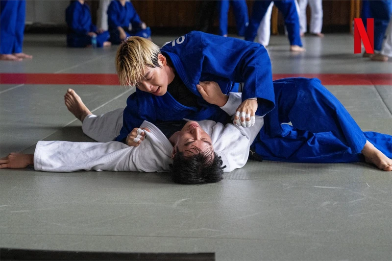 看金宇彬過肩摔真過癮