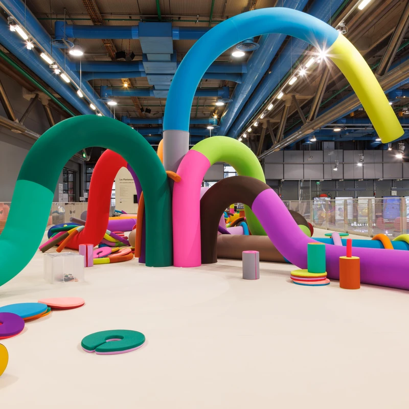 伊凡・克萊達特＆可可・佩蒂皮耶 《蔓舞奇境》＿藝術家與法國龐畢度中心提供。攝影：赫夫・威羅內塞。