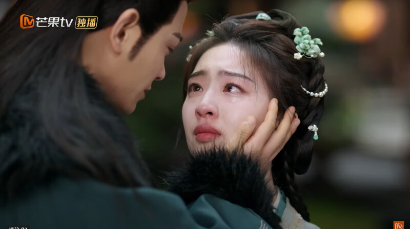 鄧恩熙有”小周冬雨”之稱，淚眼汪汪惹人憐，演大女主人設不強勢卻慧黠堅毅，很有觀眾緣