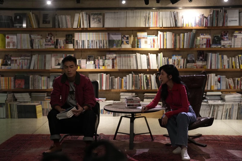 《今夜一起為愛鼓掌》楊謹華與楊祐寧劇中有不為人知的曖昧情愫。 《今夜一起為愛鼓掌》楊謹華與楊祐寧劇中有不為人知的曖昧情愫。