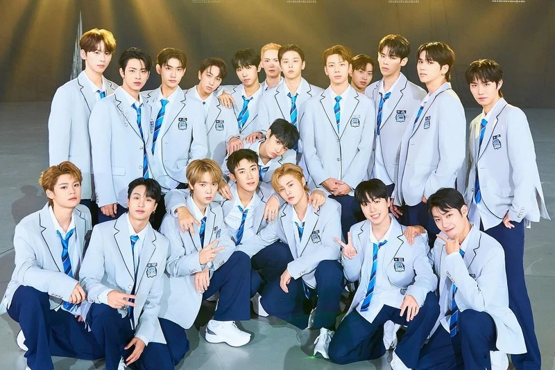 Instagram@scool.official Instagram@scool.official