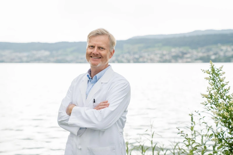 ananné 品牌創辦人醫學專家普爾曼博士 ananné 品牌創辦人醫學專家普爾曼博士