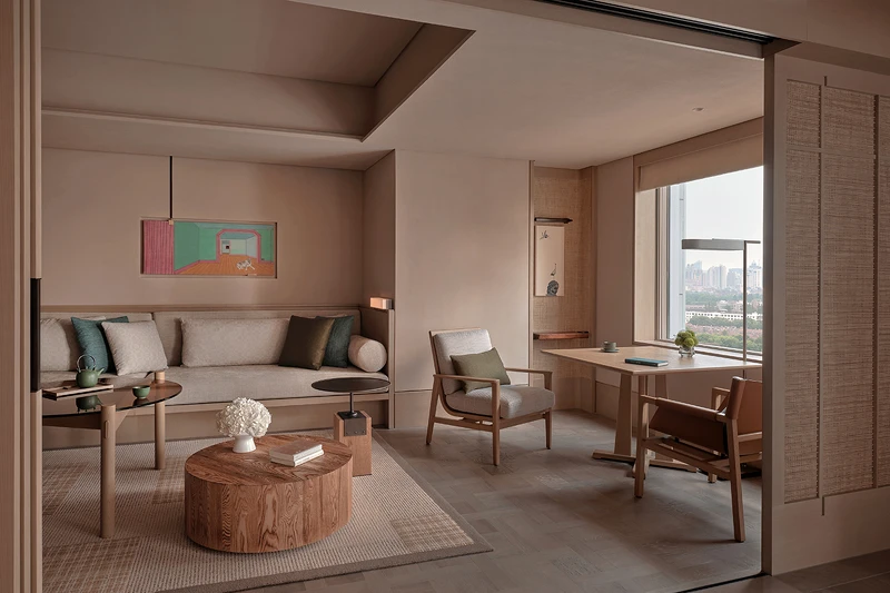 空間融合自然元素和老上海風情。