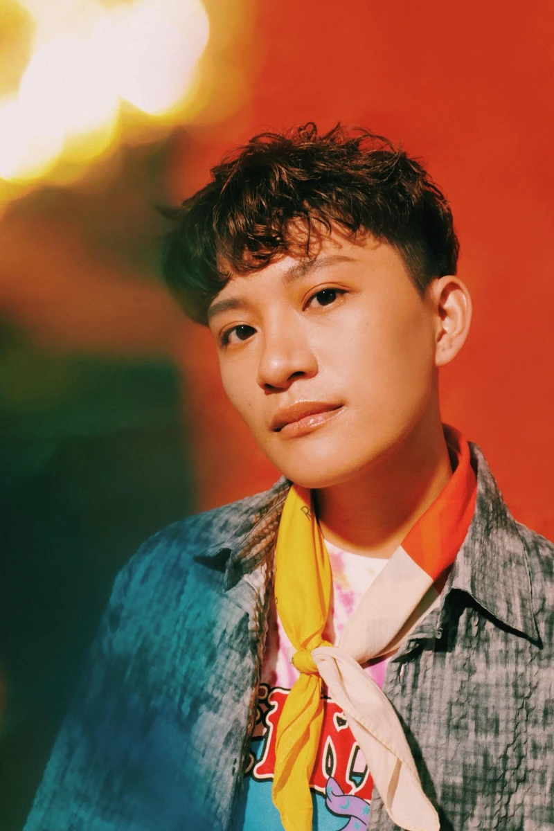 來自鄒族的 Naa’u娜烏個性內向，舞台上卻充滿力量。