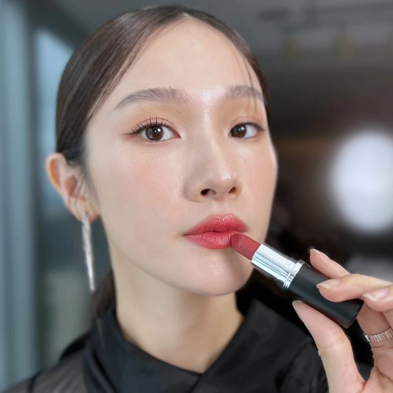 M·A·Cximal極自我緞光唇膏(#826光漲粉Brick O La),NT850 M·A·Cximal極自我緞光唇膏(#826光漲粉Brick O La),NT850