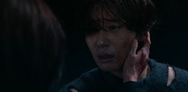 打得血肉模糊,瞬間因愛停格 打得血肉模糊,瞬間因愛停格