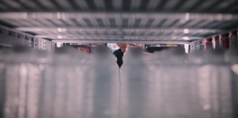 納人已經流入便利商店成販賣的礦泉水 納人已經流入便利商店成販賣的礦泉水