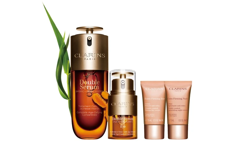 黃金雙萃精華50ml、黃金亮眼萃20ml、煥顏緊緻彈力日霜15ml、煥顏緊緻彈力晚霜15ml;特價NT$6,800(原價NT$9,430) 黃金雙萃精華50ml、黃金亮眼萃20ml、煥顏緊緻彈力日霜15ml、煥顏緊緻彈力晚霜15ml;特價NT$6,800(原價NT$9,430)