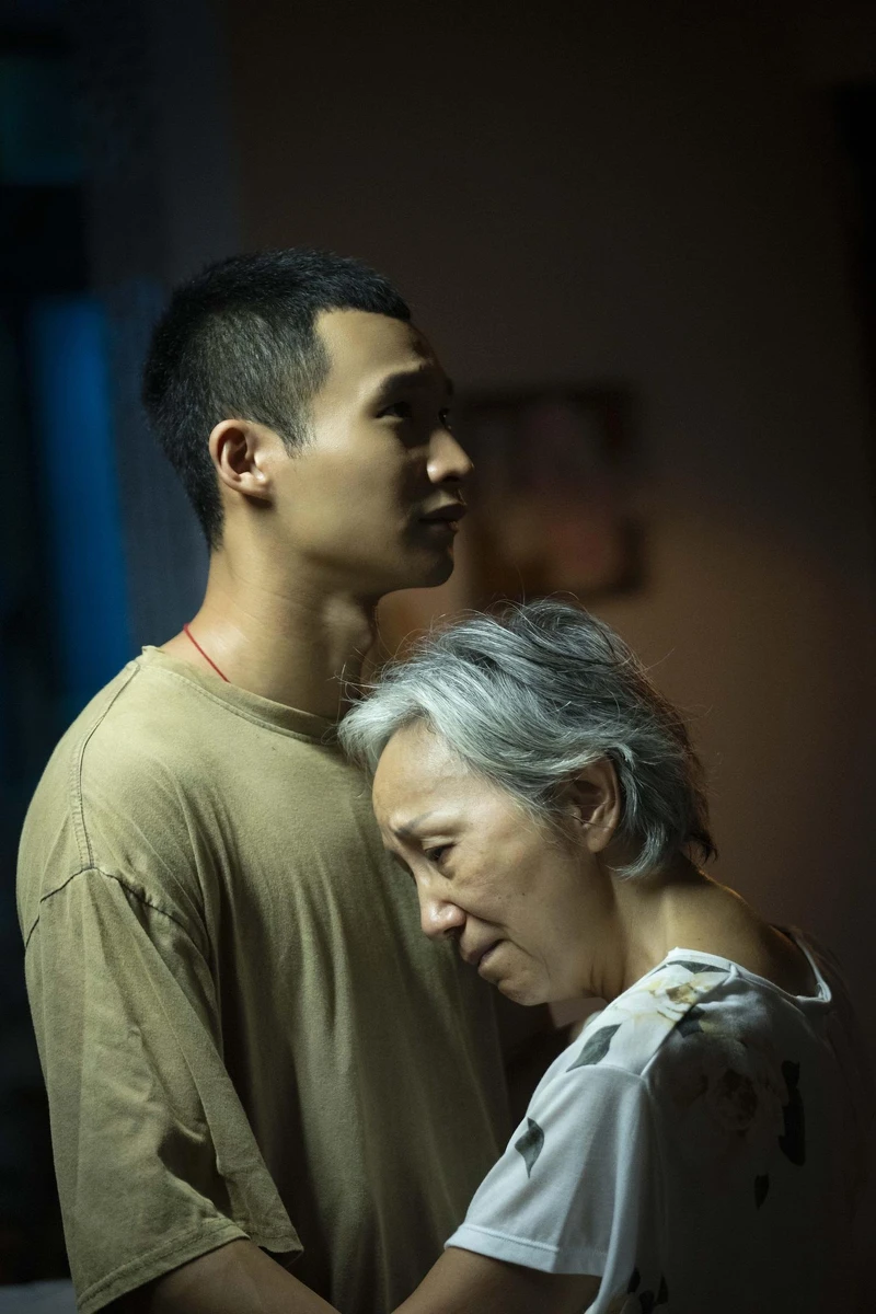 《人生清理員》黃冠智與陸弈靜母子關係令人不捨 《人生清理員》黃冠智與陸弈靜母子關係令人不捨