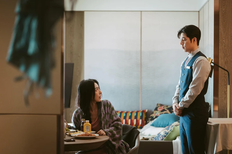 Netflix《影后》新星演員詹懷雲飾演鮮肉房務員曖昧楊謹華 Netflix《影后》新星演員詹懷雲飾演鮮肉房務員曖昧楊謹華