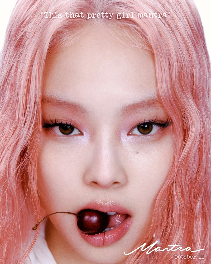Jennie〈Mantra〉櫻桃宣傳影片讓人印象深刻 Jennie〈Mantra〉櫻桃宣傳影片讓人印象深刻
