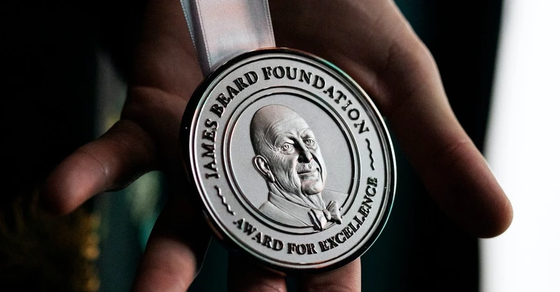 詹姆斯比爾德獎(James Beard Foundation Awards, JBFA)。 詹姆斯比爾德獎(James Beard Foundation Awards, JBFA)。