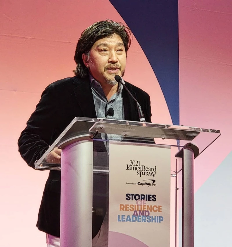 參與2021年詹姆斯比爾德獎現場。 參與2021年詹姆斯比爾德獎現場。