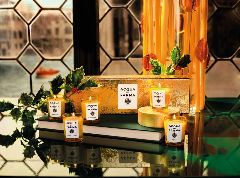 流金璀璨香氛蠟燭禮盒28g*5(靜謐雪松、濃情潘尼、暖冬火焰、克羅尼亞之光、早安)，NT4,100