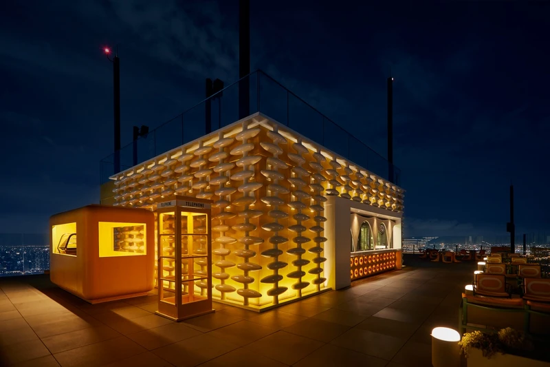 高空酒吧「Sky Beach」。 高空酒吧「Sky Beach」。