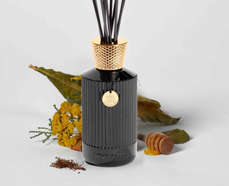 迷戀絲絨擴香(蜂蜜與安息香) 250ml NT$3,180 / 500ml NT$4,580