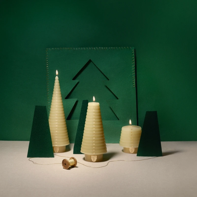 Diptyque 2024聖誕限量冷杉倒數餐燭,NT5,300 Diptyque 2024聖誕限量冷杉倒數餐燭,NT5,300