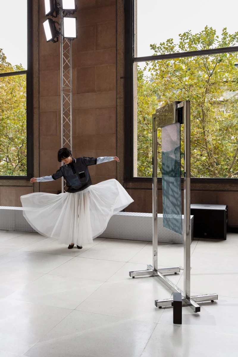 ”Tales & Tellers” 特別計劃以多條敘事展開，場域、演出皆不受時間限制，非常有趣。