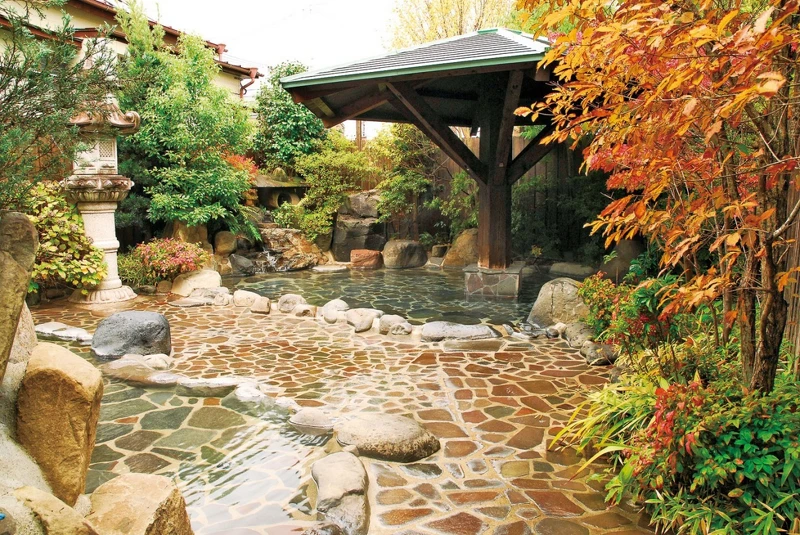 「菊池温泉」以其溫和的鹼性水質而聞名。