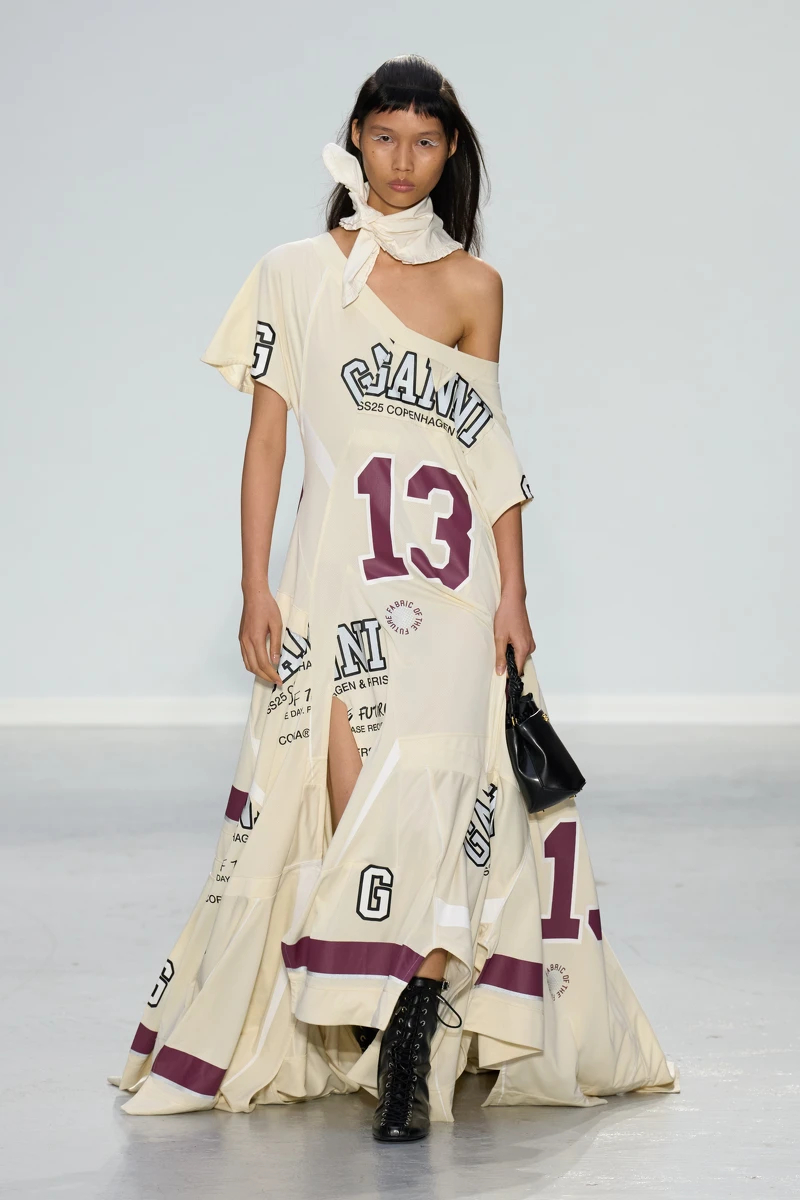 Ganni SS25。